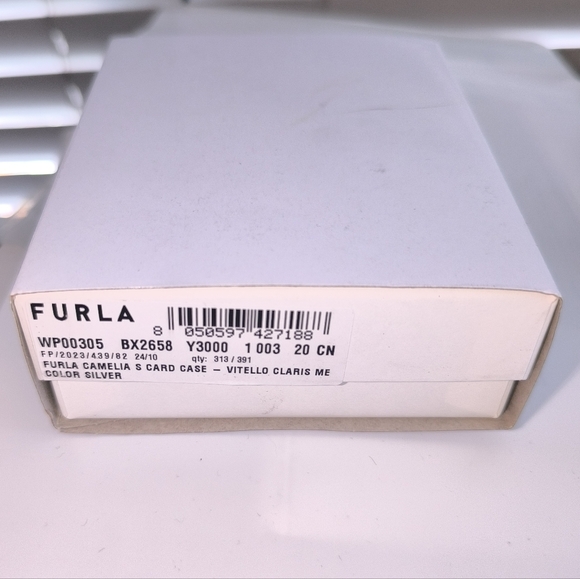 Furla Camelia Small Leather Card Case Holder - Picture 17 of 17